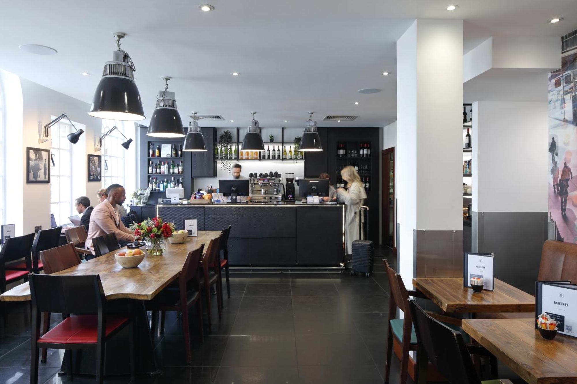 The Z Hotel Victoria London Bagian luar foto